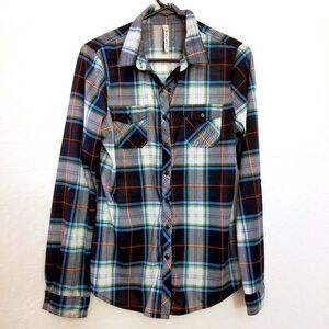 Plaid long sleeve shirt, women’s size large